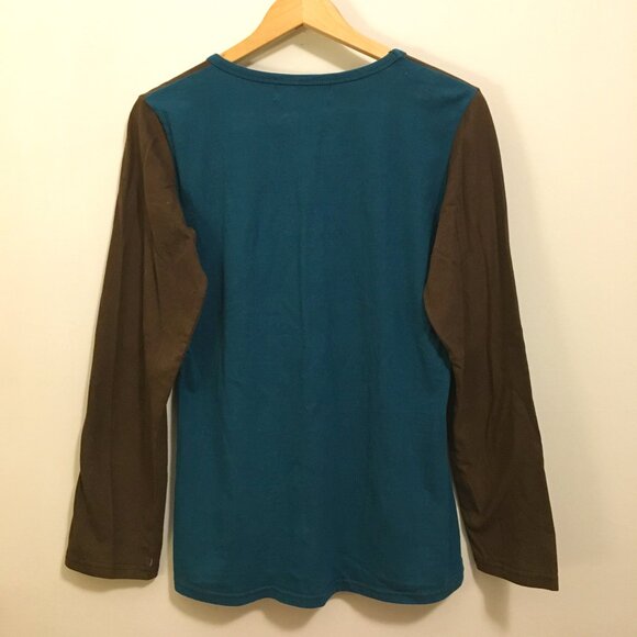 Canadian Designer Leopards & Roses Blue and Red Atomic Sweater - Picture 2 of 16